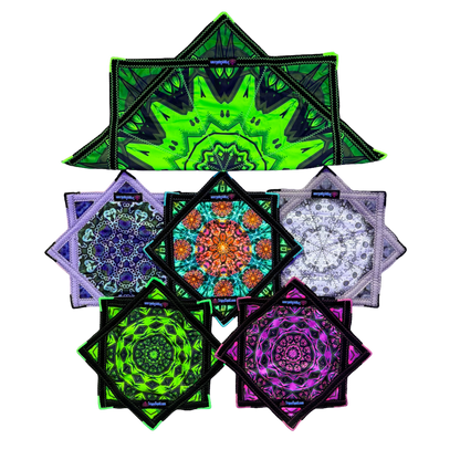 inking.034 - Green Robotic Fractal Flowstar (UV-Reactive) 14"