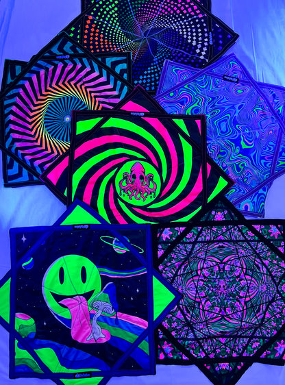 Trippy Smiley Face Flow Star UV REACTIVE (2 Sided)