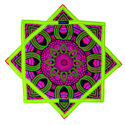 065.Neon Pink & Yellow Mayan Flowstar 26" (UV-Reactive)